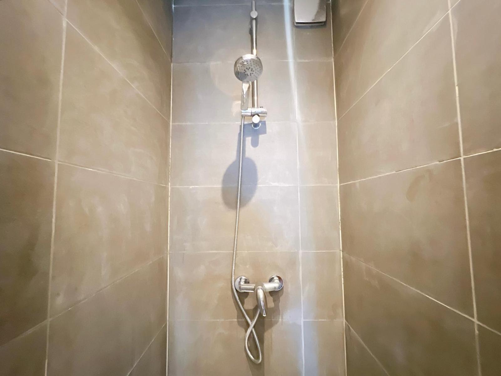 Apartment Cosy With Convenient Access To Town Center Pass The Keys *